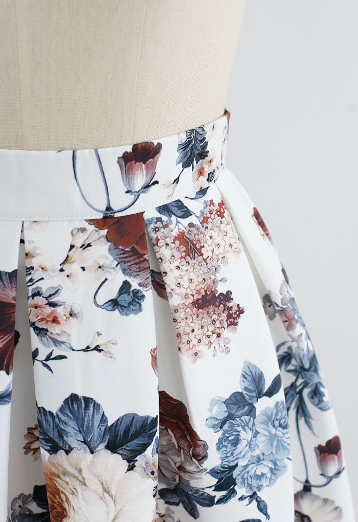 Pleated Baroque Floral Print Midi Skirt