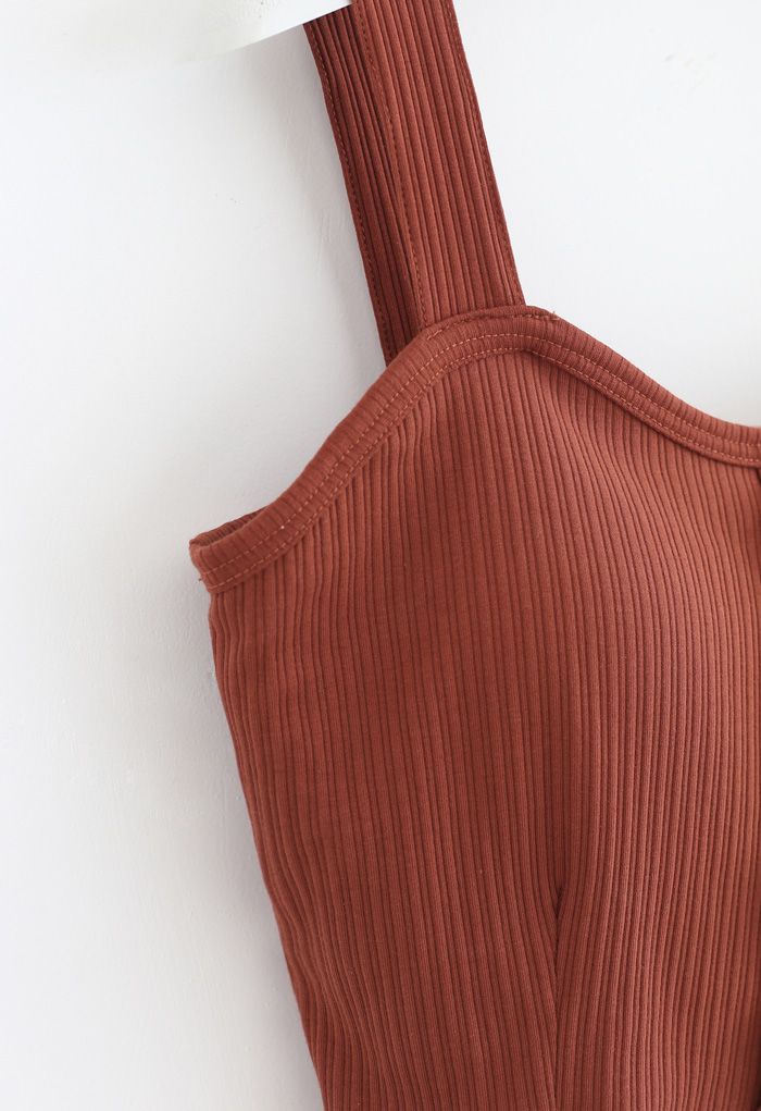 Buttoned Front Strappy Crop Tank Top in Rust red