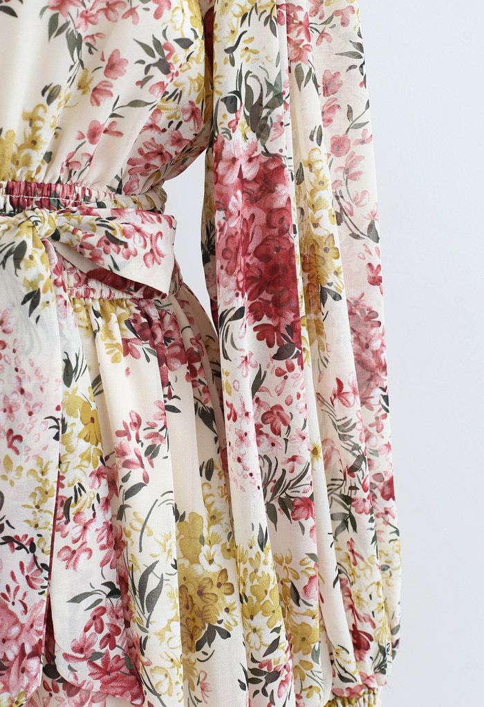 Flying Petals Print Puff Sleeves Ruffle Dress in Cream