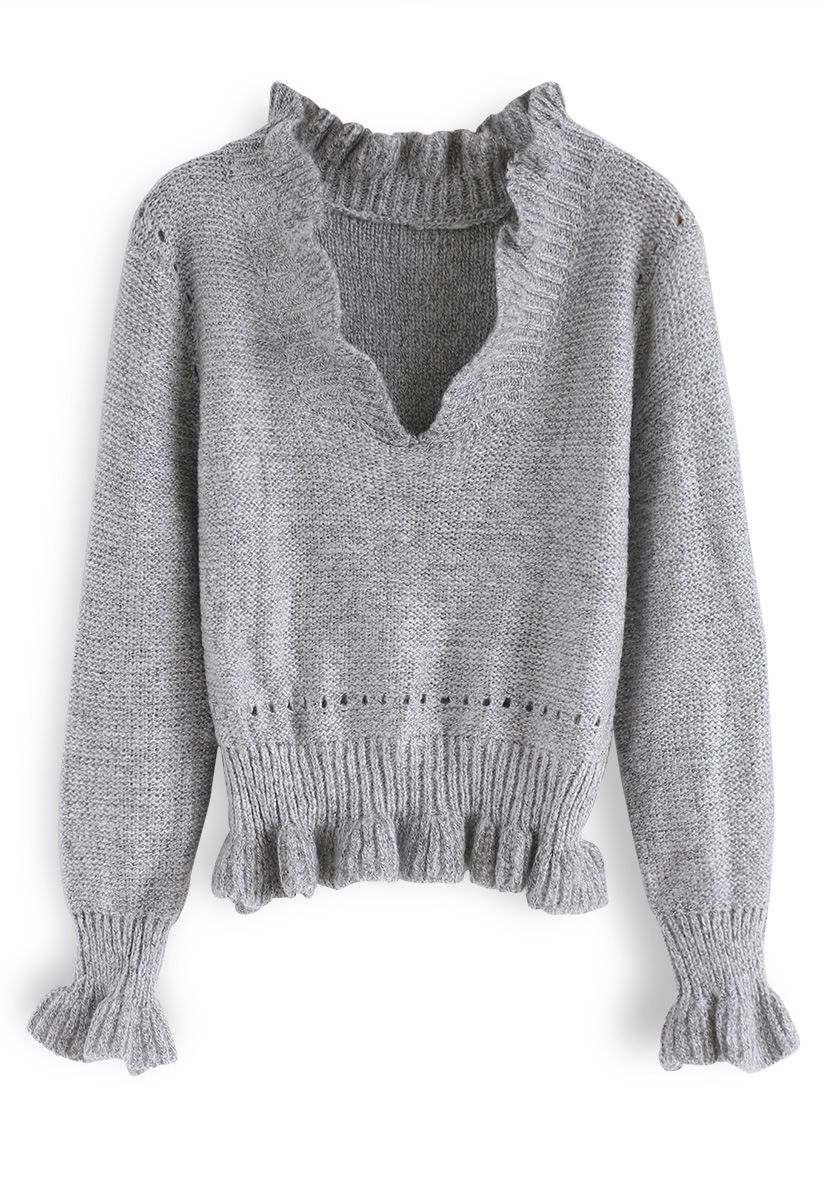 Tejer un suéter con volantes con cuello en V Chance en gris